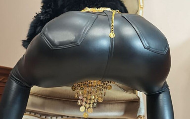 Princess18_: Verehre Meine Extrem Langen Nägel, Absätze, Lederklamotten