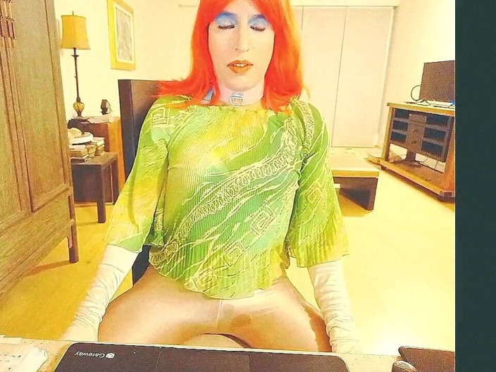 Tammy sissy slave: เล่นกับตัวเอง