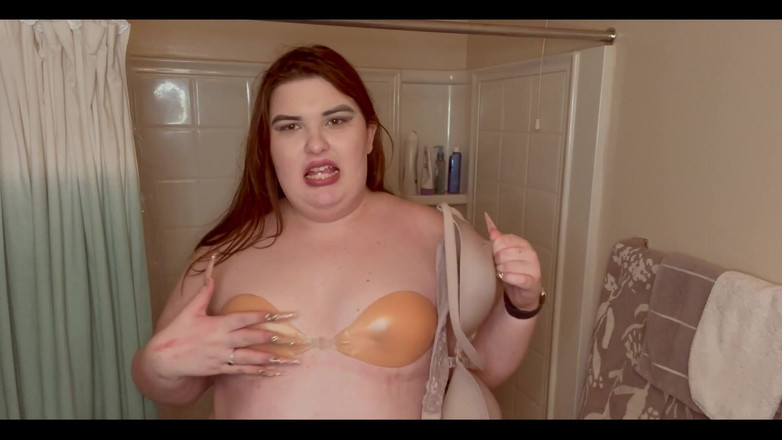 MadameMorganXXX: Viens jouer avec moi après le club.
