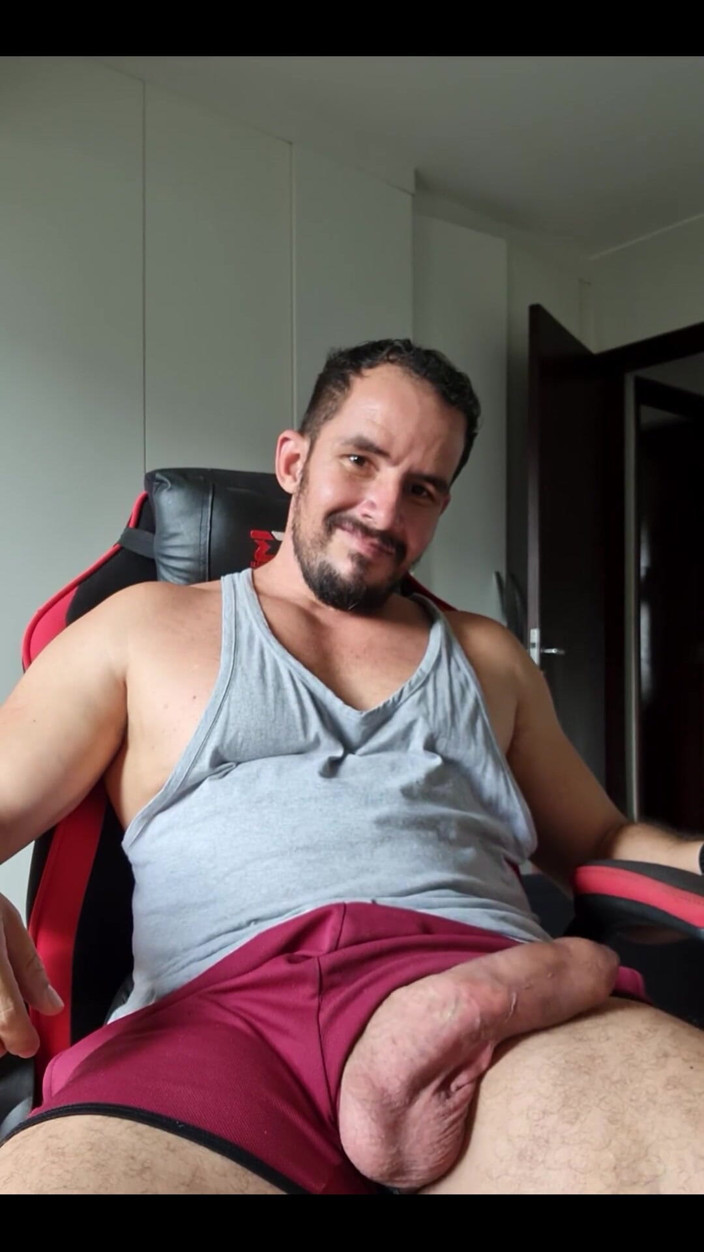 TpowerX: Tu peux jouer avec les énormes couilles de ton homme pendant...