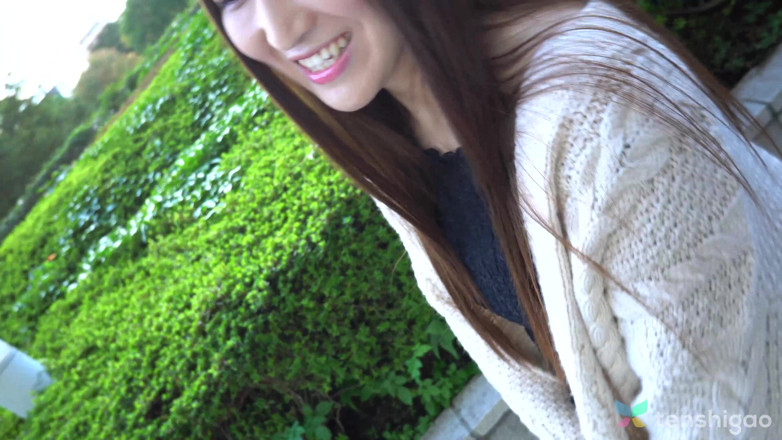Tenshigao: 오럴 섹스를 즐기기 위해 러브 호텔에 오는 Manami Morisita