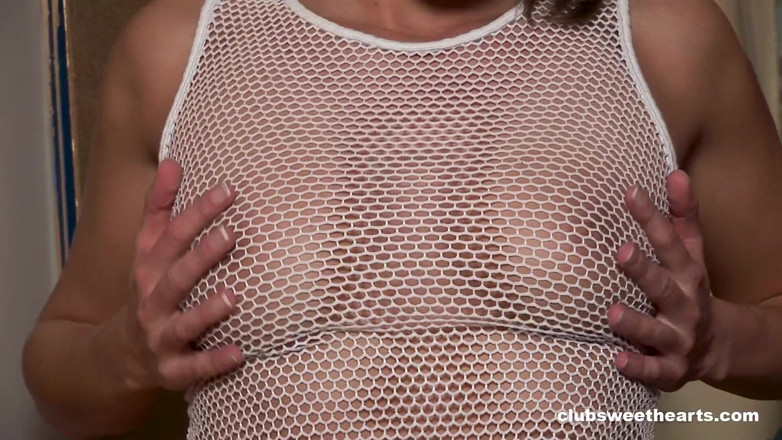 SweetHeartsClassic: Elise Sukakan Dildo Kacanya