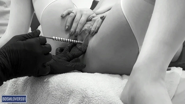 Bdsmlovers91: Daddy Stretching My Peehole - Sounding Closeup