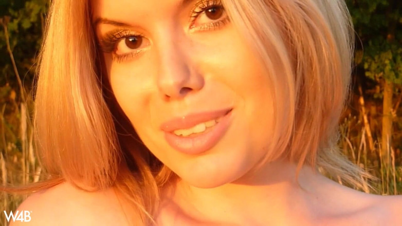 Watch4beauty: Masa mică