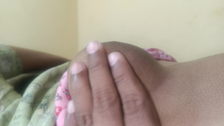 Laxi ammu: Dhivya Chennai College 2