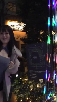 1부 힙스윙을 마스터한 거유 스트리퍼를 위해 퍼뜨리는 오픈 레그 걸