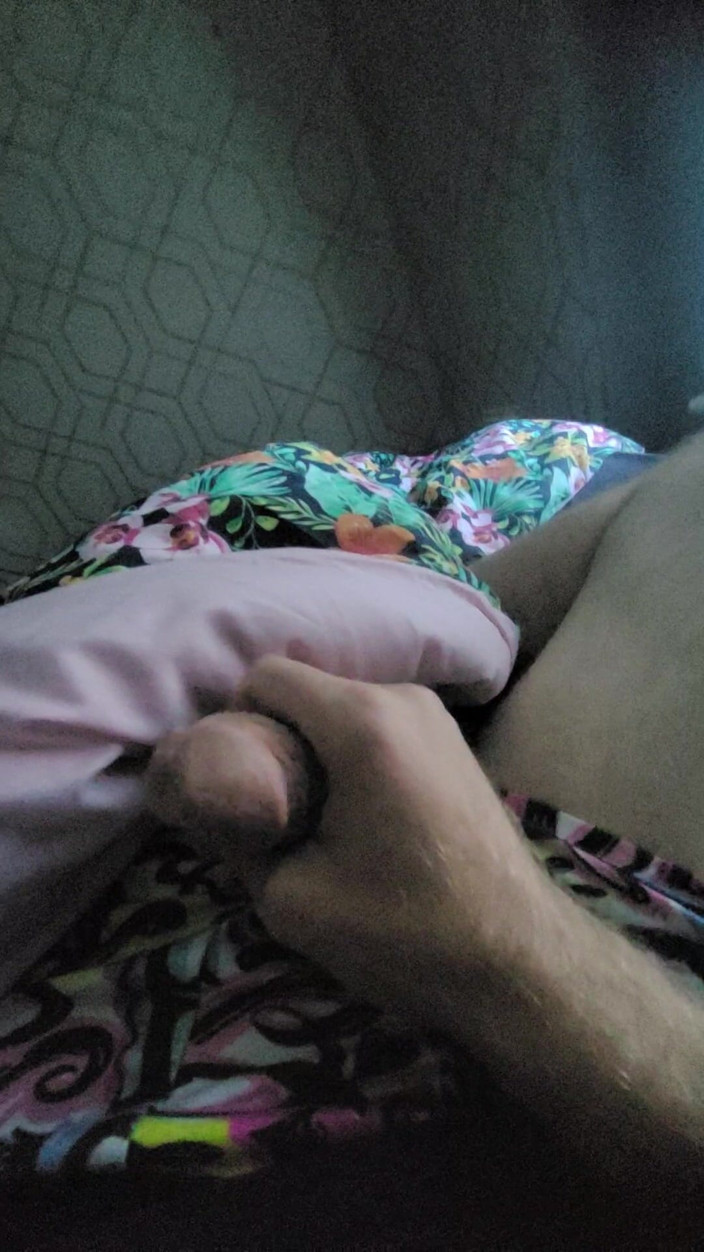 Polishx: Fun in Bed