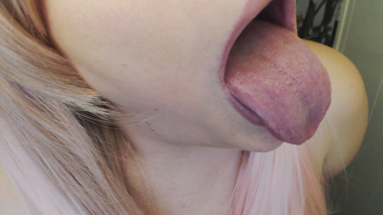 Scarlet Vixen: Blonďatá kočka jazyk fetiš