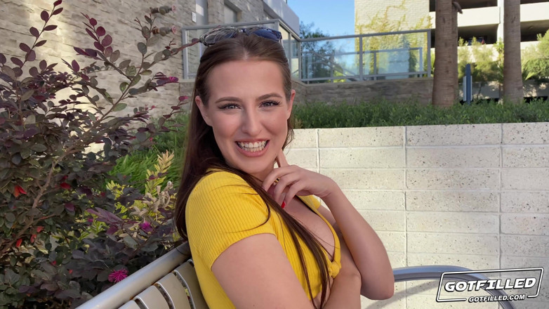 Got Filled: Gotfilled Aubree Valentine Goes All the Way