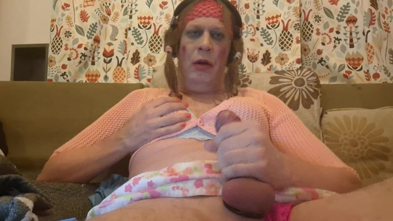 Sis Gasmo: Making Your D Beliavable