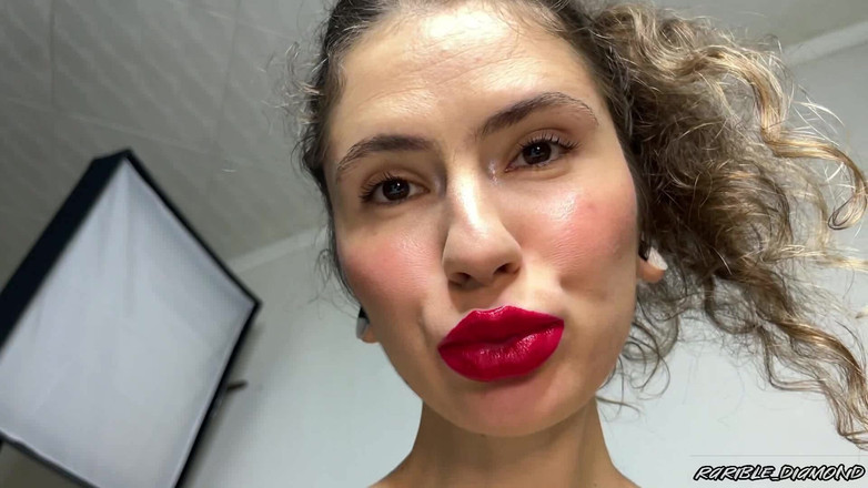 Rarible Diamond: You Under My Spits Slow Mo 2 vlastní