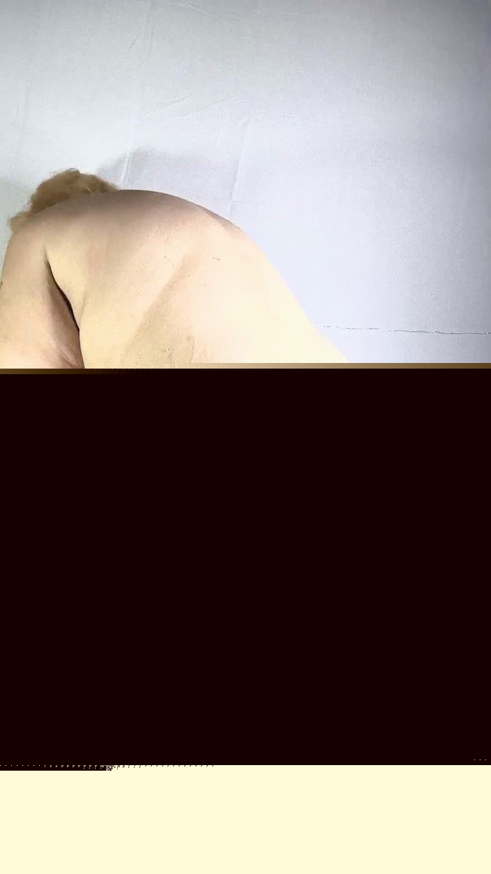 HerculesnVENUS: Ona šéfka jezdí na svém stole, která má kundičku nejlepší