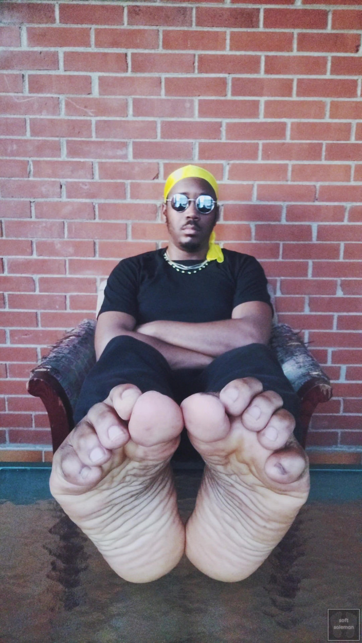 Soft Soleman: Moving Male Soles and Toes 2026