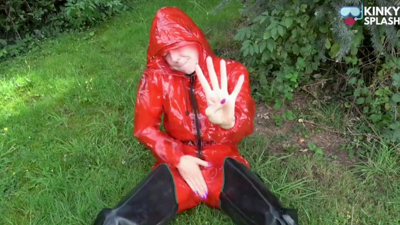 UKCuteGirl Lucy Lauren: Shiny Pvc Rain Suit Garden Tease