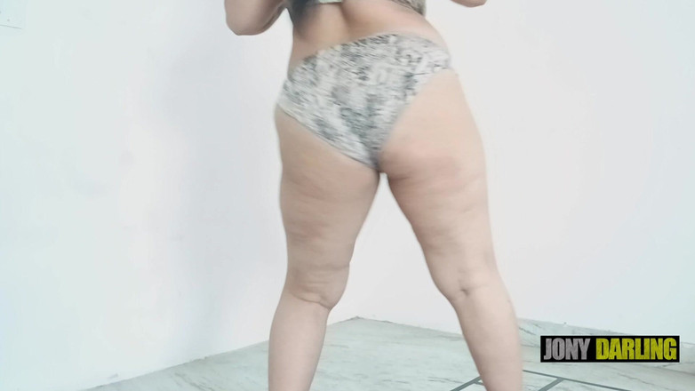 Jony Darling: Striptease Dance