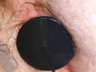 Cockinator: Esticando minha bunda apertada com um plug anal grosso