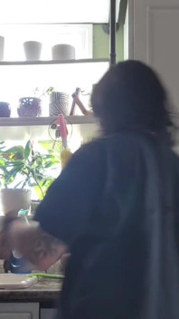 Cum and clean the kitchen with me