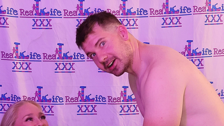 Wendy Raine: Венді Рейн і CJ Love: Triplexlife