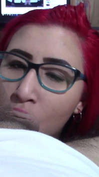 Blowjob pOV sperma in titten