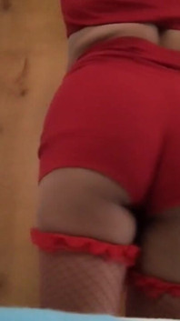Red Haired Girl Wants to Be Fucked with Her Dildo