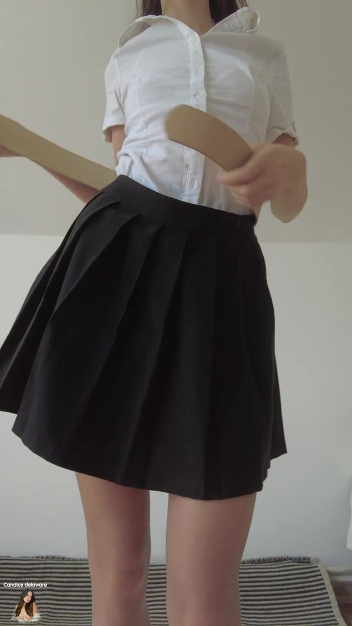 CandiceDelaware: นักเรียนถูกจับได้ทำ TikTok 18+