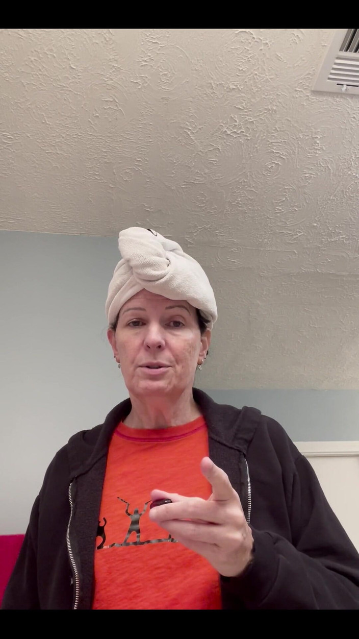 bethmckenna: 一个非常快乐的星期五！