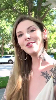 La sexy Penny Archer est une œuvre d'art
