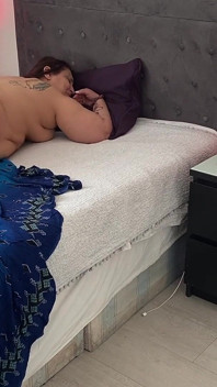Esposa trai com maior pau preto que teve em sua vida sem camisinha e sem máscara