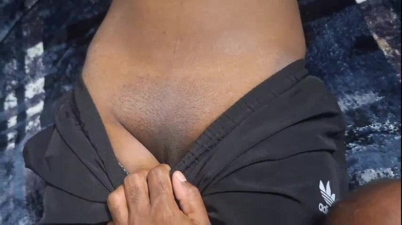 Kristy Mia: Jihoindická dark choco pie (tmavá čokoládová kundička)