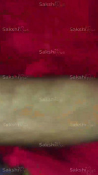 Paticot Me Jhaank Kar Bhabi Ki Chut Dekhi