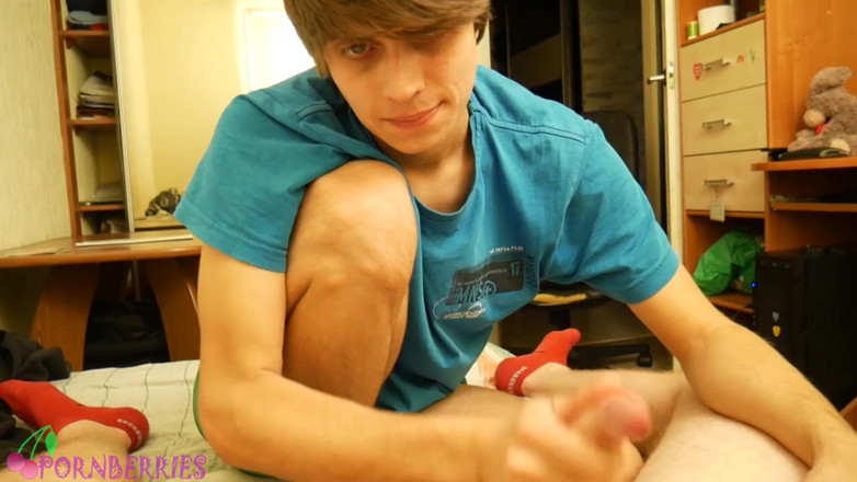 Ethan Alex: Young twink sucked me off and we cummed together