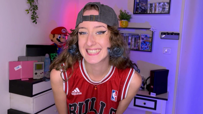 SadSilly: Ein großer Sammler im Gamestore, die Verkäuferin des Spieleladens will...