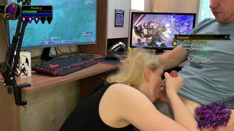 AnnyCandyPainboy: สาวดูดควยไปด้วยขณะเล่น World of Warcraft