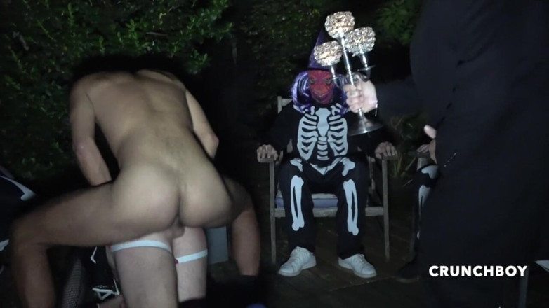 When straights boys fuck their gay friends: Slut fucked raw in jockstrap for the halloween night