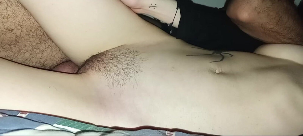 SultryStyles: Beni evde yalnız bıraktılar ve erkek arkadaşımı w... Pijamalarımızla uyumadan önce...