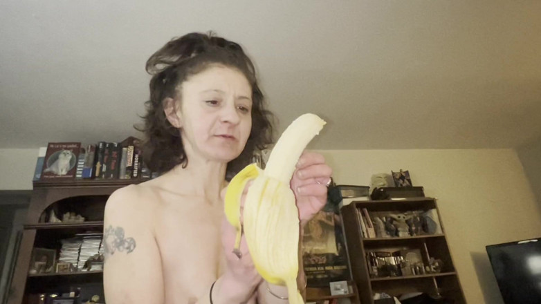 J13D75: Eat a Banana, Then Eat a Cock