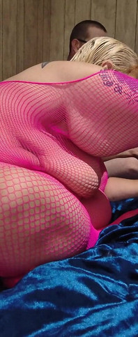 Using the Fucking Machine for the First Time Around Watch Cum Fly to the Ground