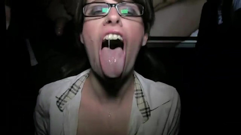 Creampie Clinic: Sex Cinema Slut Suck Offs and Facials