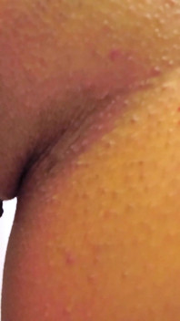 Mia Perriera - Pussy Shaving