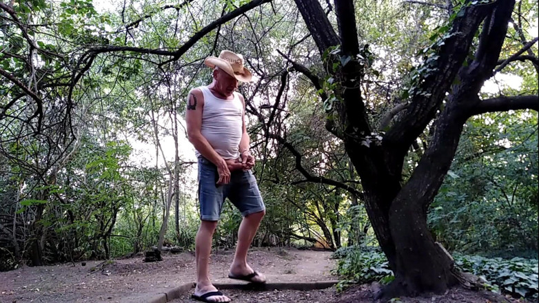 Master Drex: Pissing - compilation