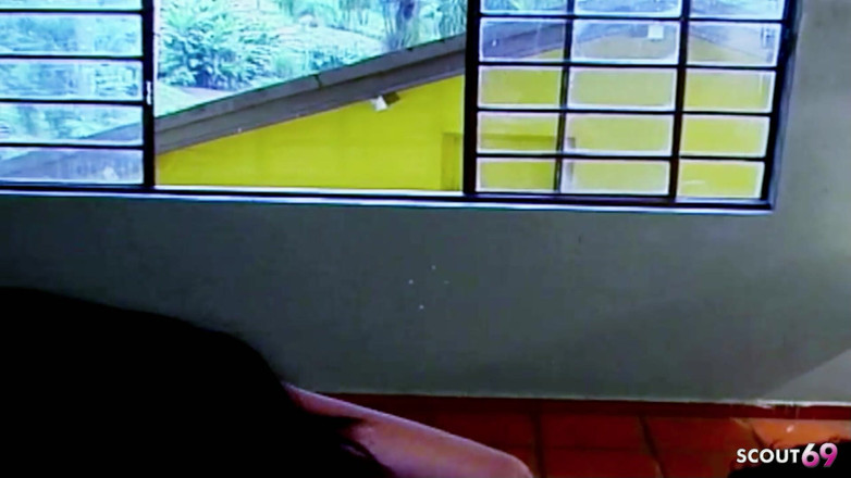 Shemale TS Collection: Latino menggoda transeksual tetek besar dan mengongkeknya dalam dubur ketatnya