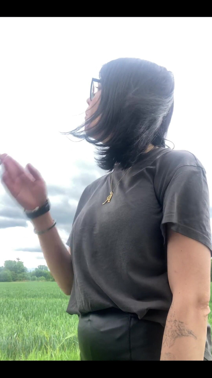 Shione Cooper: Fumer avant de tirer dans ma camionnette dehors 