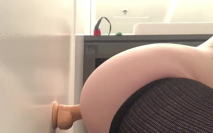 Lady Lazarus: Riding dildo with my ass