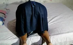 18+ asijská teenagerka, můj přítel manželka přišel omylem do mého pokoje, má velký zadek a těsnou kundičku