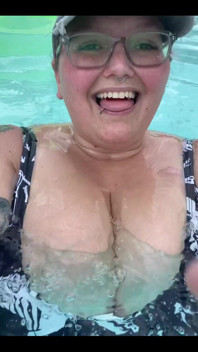 Went to the Pool & Got Some Sun