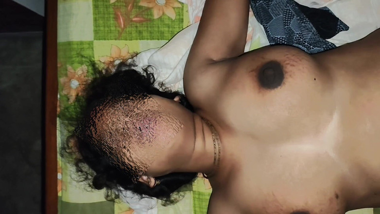 Ranaghat: Calda ragazza incinta boudi scopata hardcore in camera da letto...