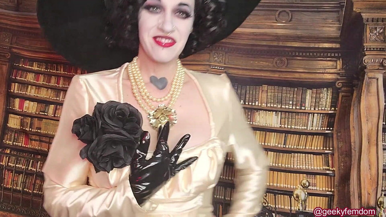Geeky Femdom: Lady Dimitrescu da instrucciones de paja en todo el mundo
