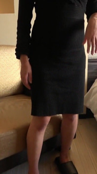 [misaki, a Part-time Housewife with a Secret, 42 Years Old]