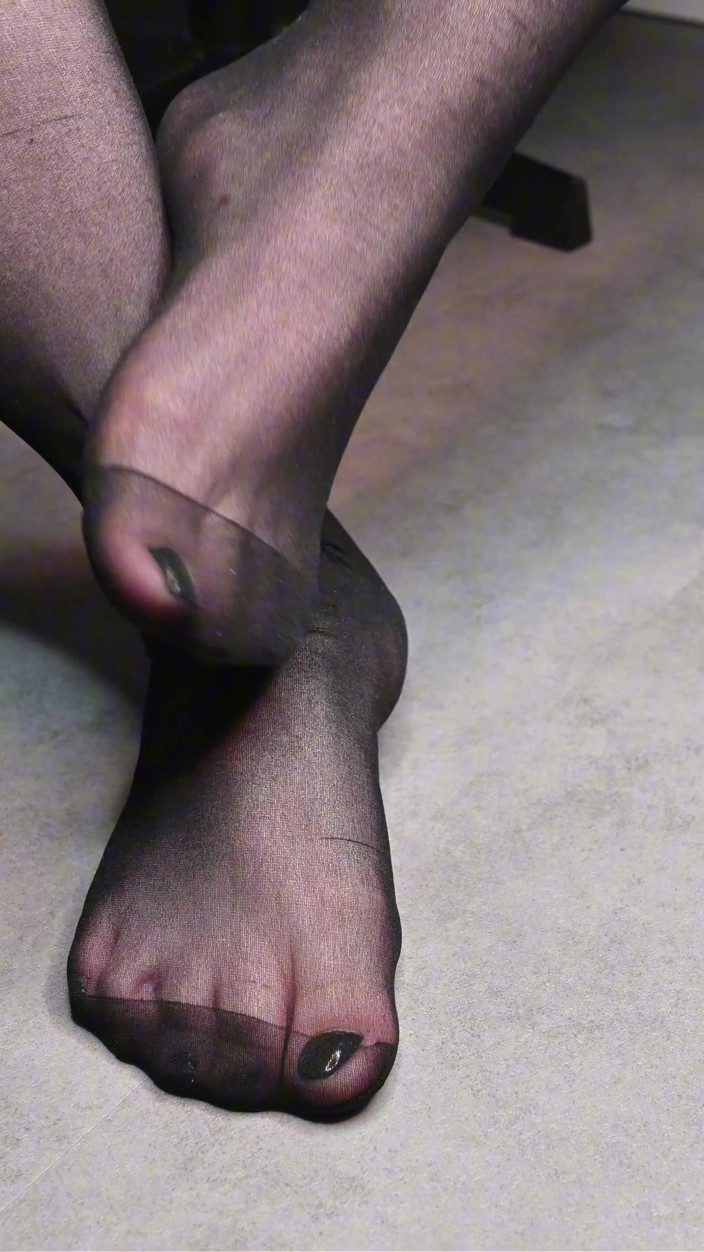 Sexyskyfeet: Asmr Naylon Ayakları Sürtünüyor Ve Aynı Anda aşırı Rahatlatıcı Ve...