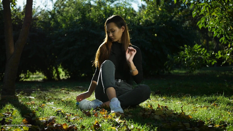 Russian Smokers: Seductive Russian Beauty Smoking Cigarette Outdoor Vibes